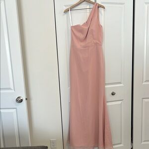 Elegant Pink One-Shoulder Dress